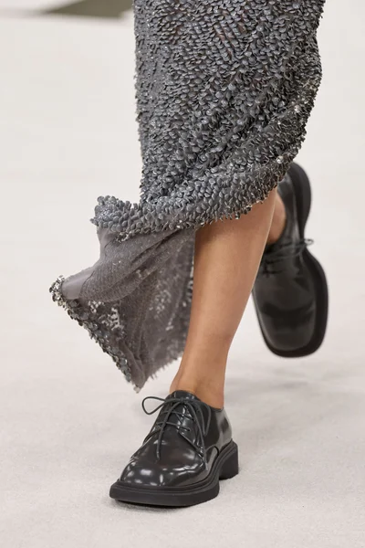 Look 76